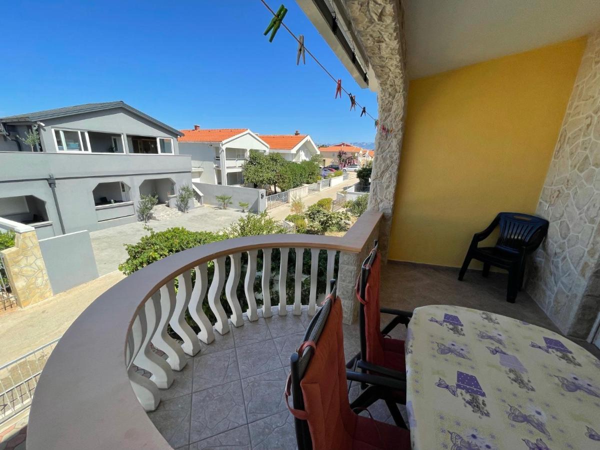 Apartements Delfin Vir Exterior photo