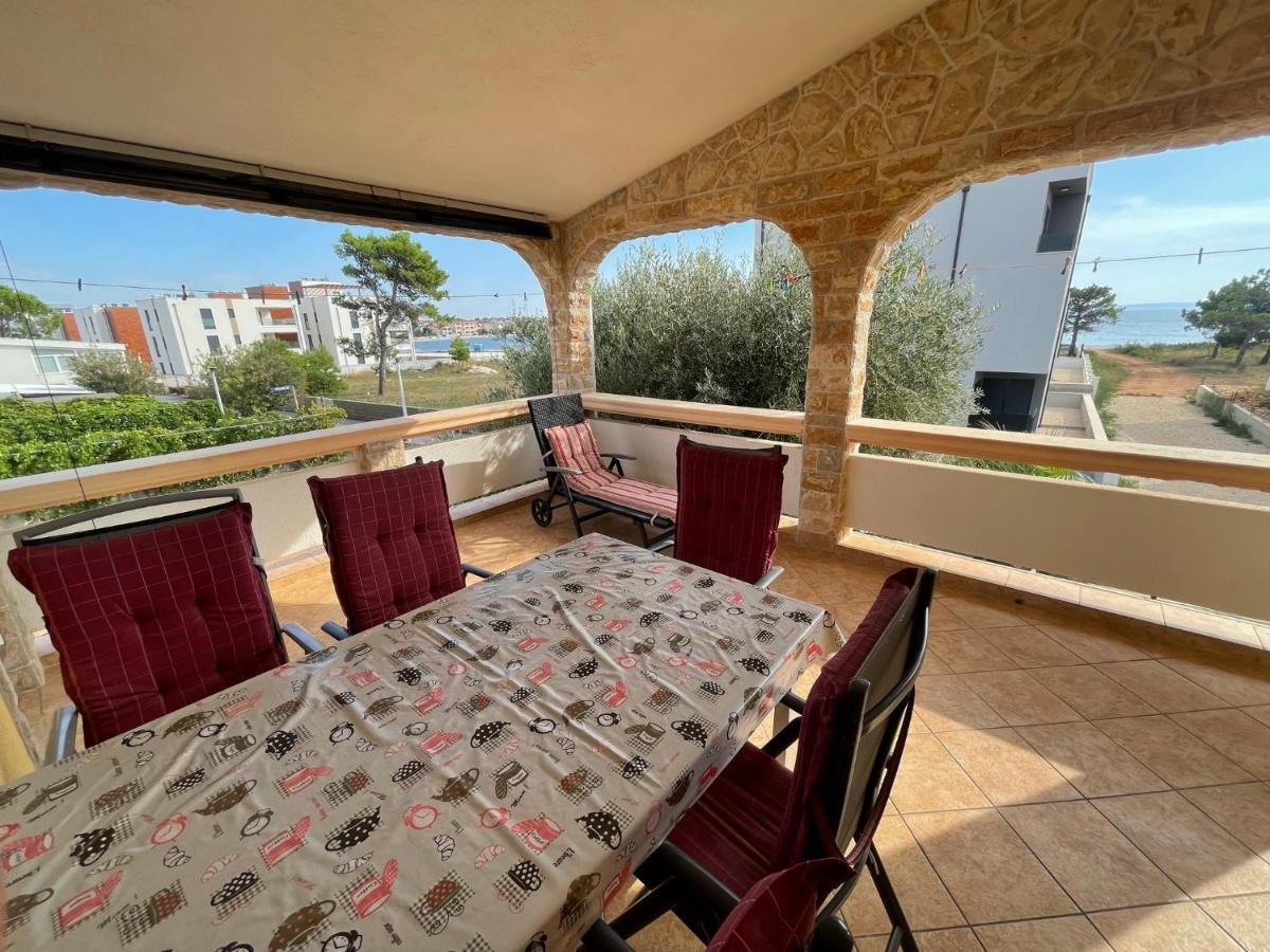 Apartements Delfin Vir Exterior photo