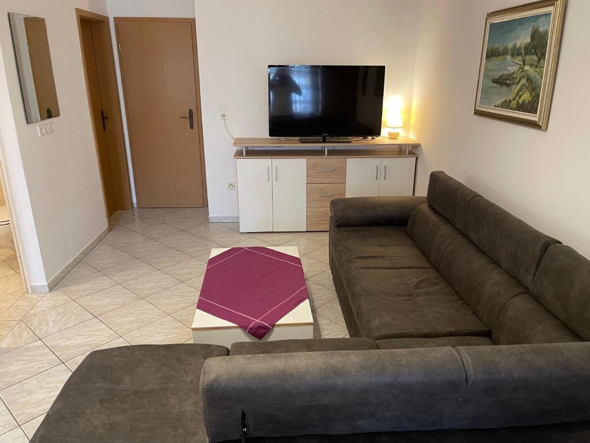 Apartements Delfin Vir Exterior photo