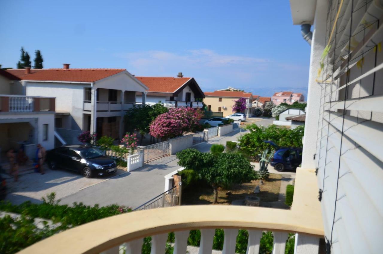Apartements Delfin Vir Exterior photo